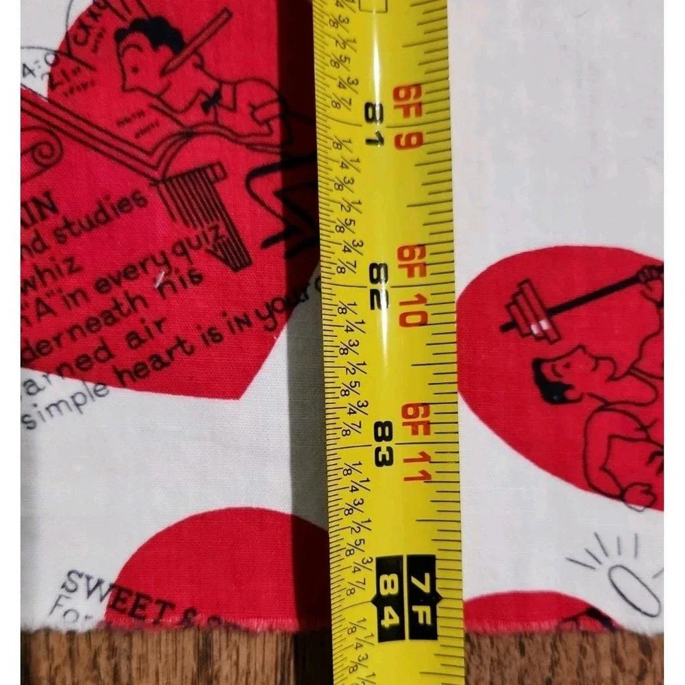 Vtg Man o Your Dreams Novelty Fabric Valentine Love Humor Red White Cotton 19x84